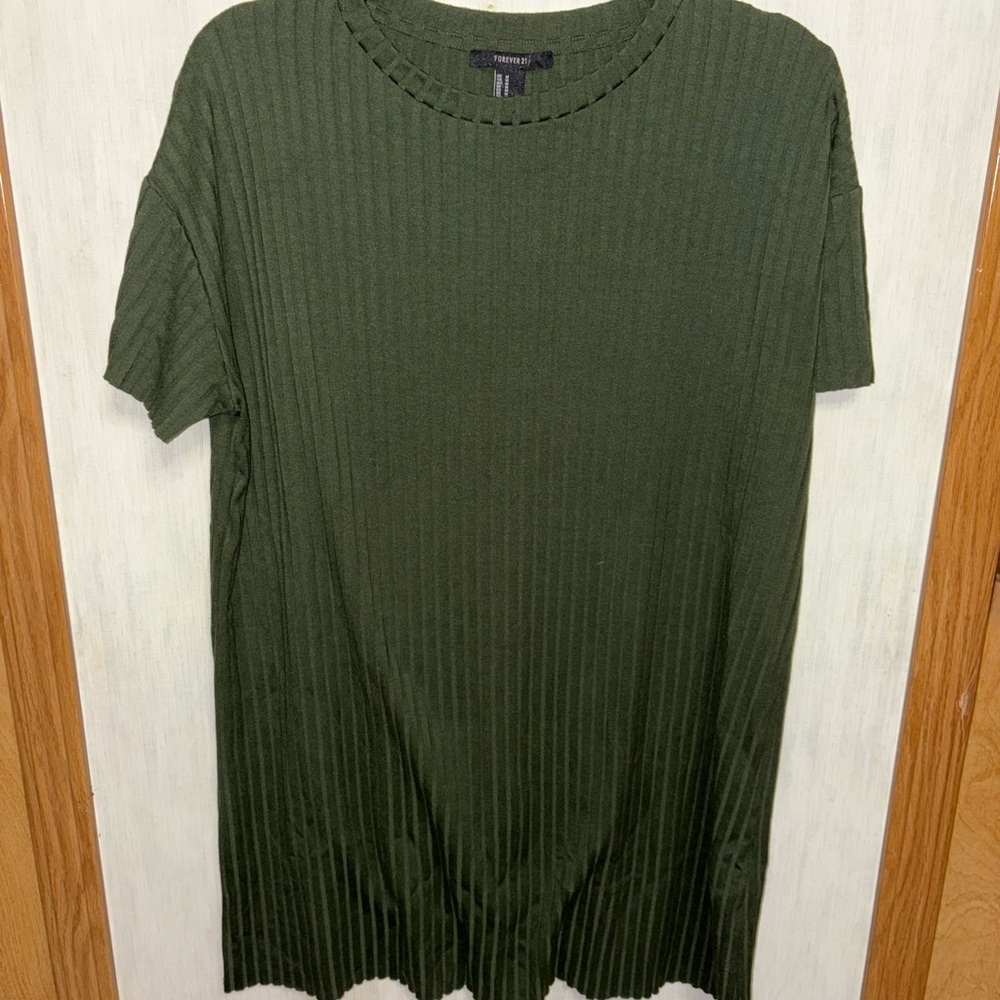 Forever 21 Green Ribbed Midi Dress
